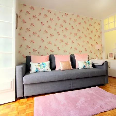 Daire Center Alfama Ii *